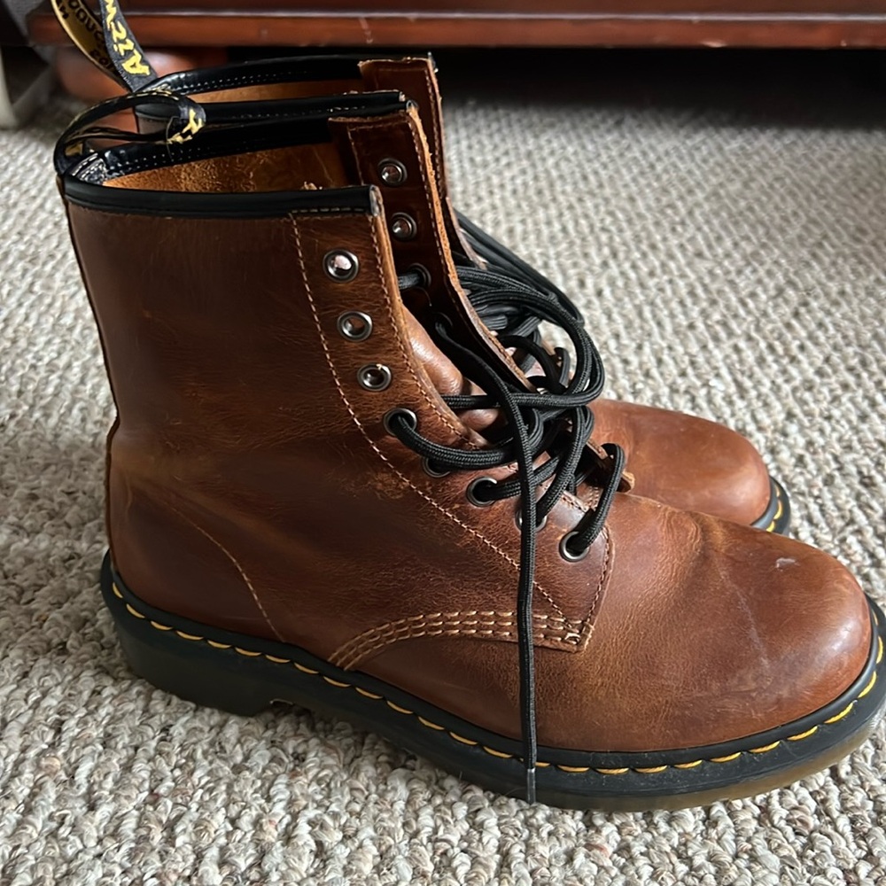 Doc Martens tan boots